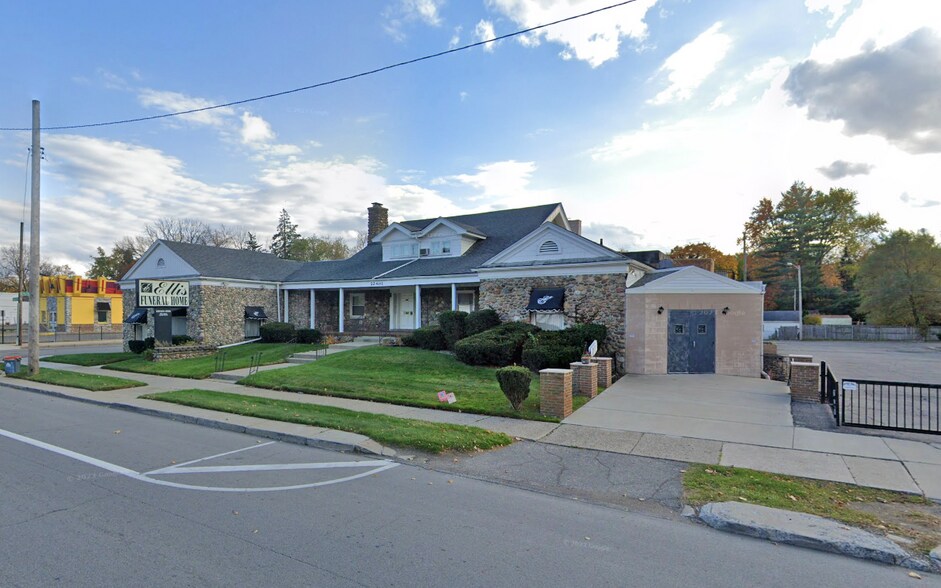 Primary Photo Of 22401 Grand River Ave, Detroit Funeral Home For Sale