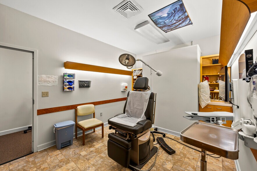 More Photos Of 4000 S Swaim Street Ext, Jonesville Office For Sale