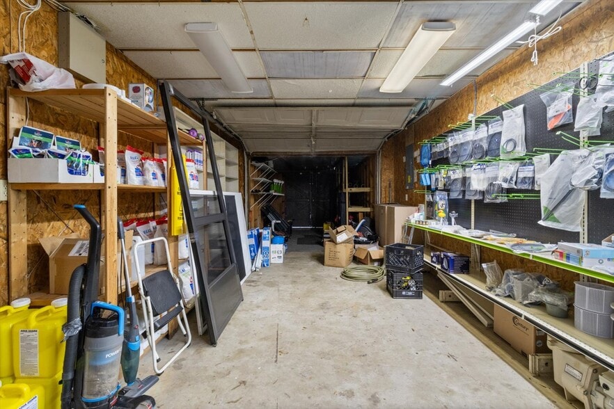 More Photos Of 7630 W Dunnellon Rd, Dunnellon Office For Sale