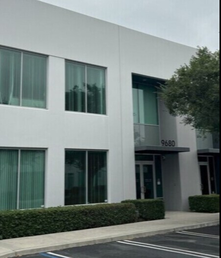 More Photos Of 9680 Research Dr, Irvine Warehouse For Sale