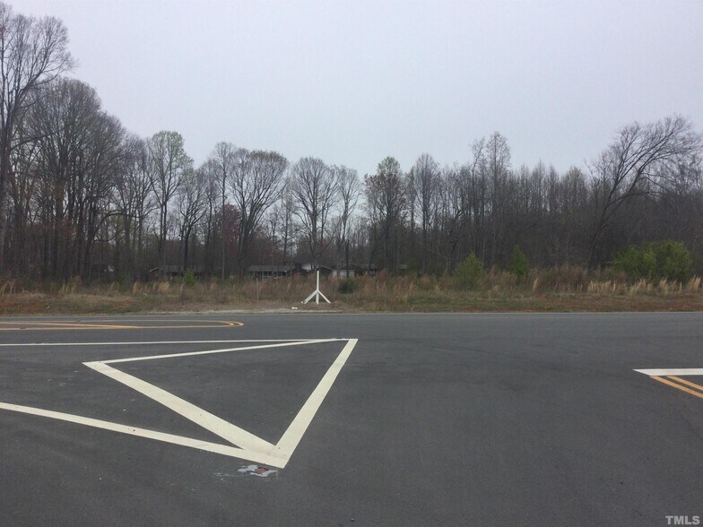 More Photos Of 1210 S Fifth St, Mebane Land For Lease