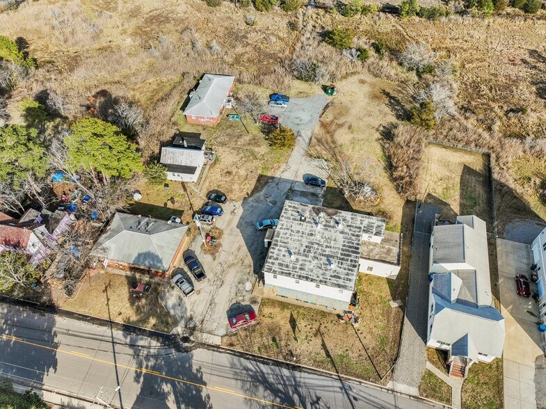 More Photos Of 1221 Poquoson Ave, Poquoson Apartments For Sale