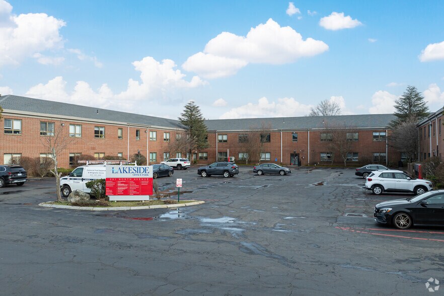More Photos Of 591 North Ave, Wakefield Office For Lease