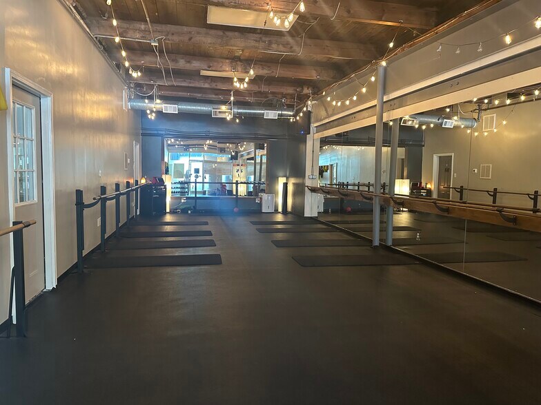 More Photos Of 165 Midland Ave, Lexington Health Club For Sale