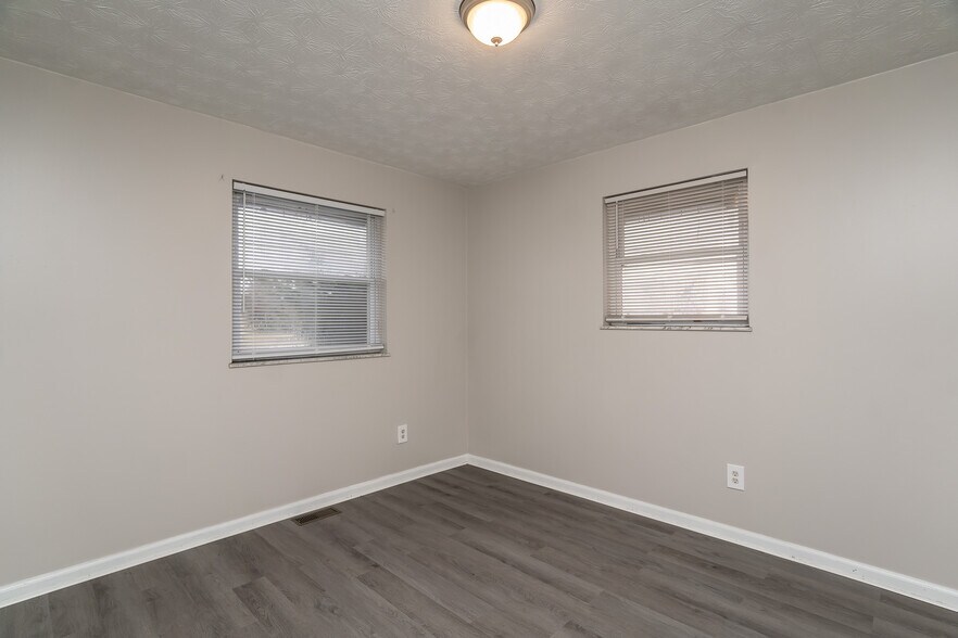 More Photos Of 2525 Germantown St, Dayton Apartments For Sale