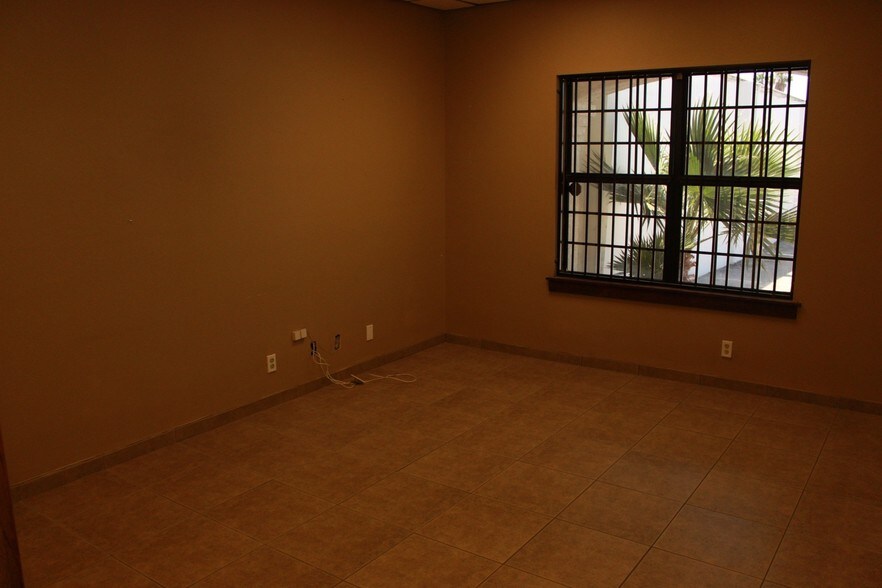 More Photos Of 83407 US Highway 111, Indio Auto Dealership For Sale
