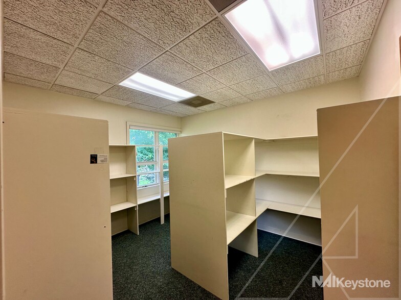 More Photos Of 2201 Ridgewood Rd, Wyomissing Medical For Sale