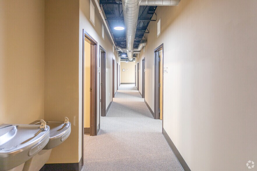 More Photos Of 6412-6420 Nicollet Ave, Richfield Freestanding For Lease