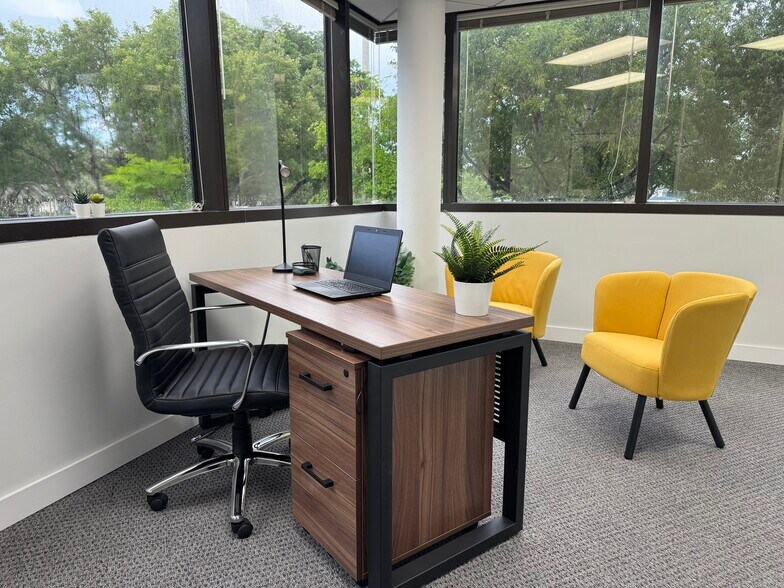 More Photos Of 300 S Pine Island Rd, Plantation Coworking Space