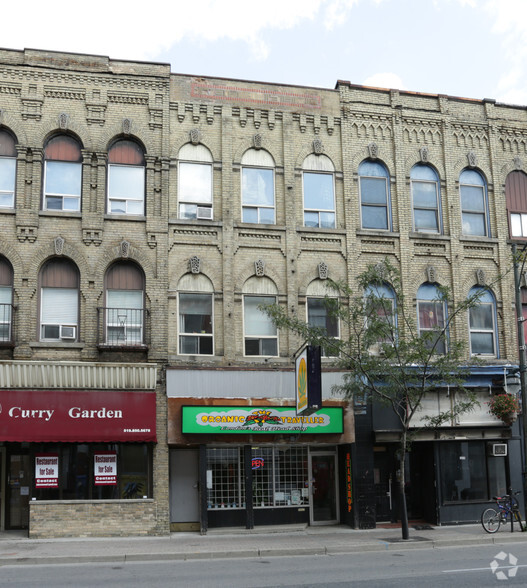 Primary Photo Of 344.5 Richmond St, London Storefront Retail Residential For Lease