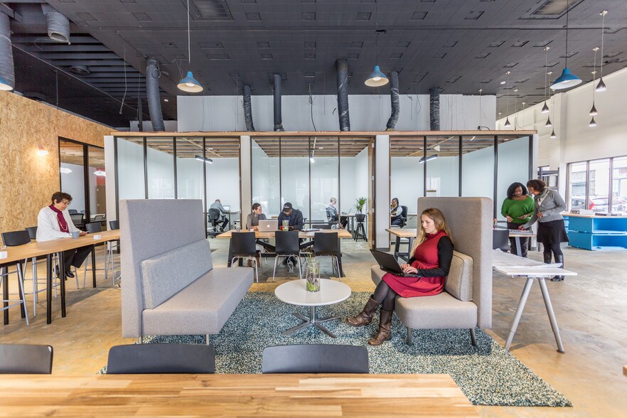 More Photos Of 351-359 15th St, Oakland Loft Creative Space For Lease