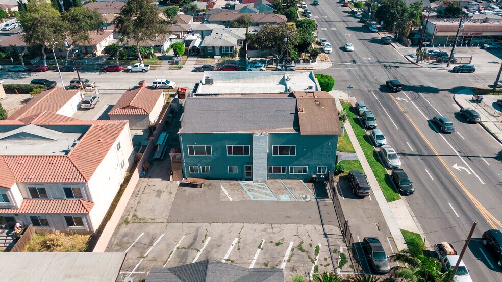 More Photos Of 11984 Santa Fe Ave, Lynwood Specialty For Sale
