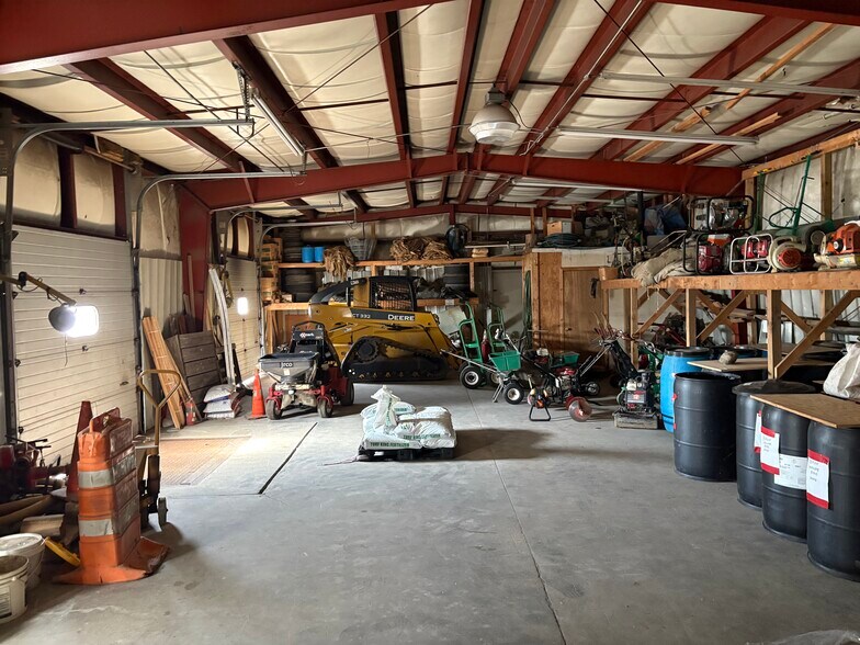 More Photos Of 101 Erie St, Amsterdam Warehouse For Sale