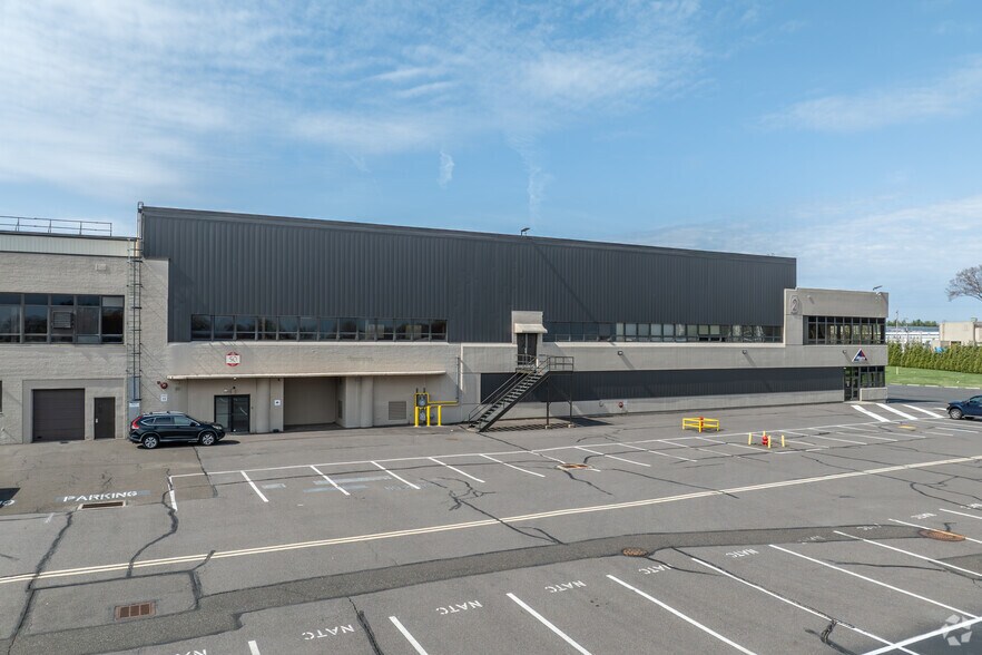 More Photos Of 50 Cardinal Ln, Warminster Warehouse For Lease