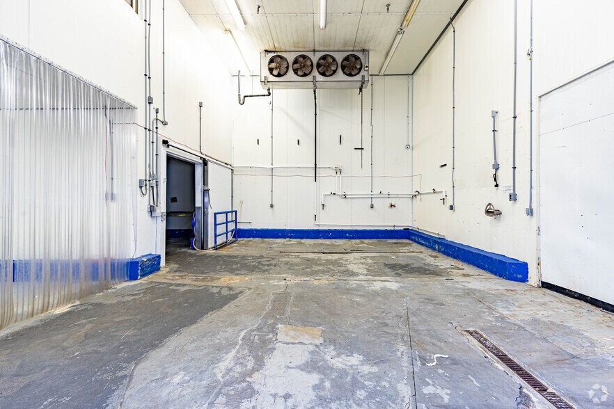 More Photos Of 310-312 Northern Ave, Boston Refrigeration Cold Storage For Sale