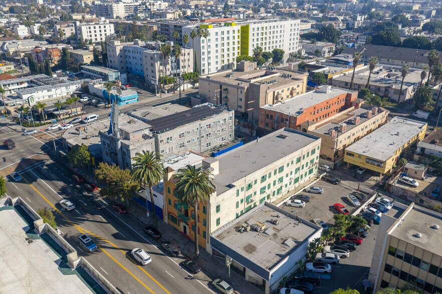 More Photos Of 320 S Alvarado St, Los Angeles Apartments For Sale