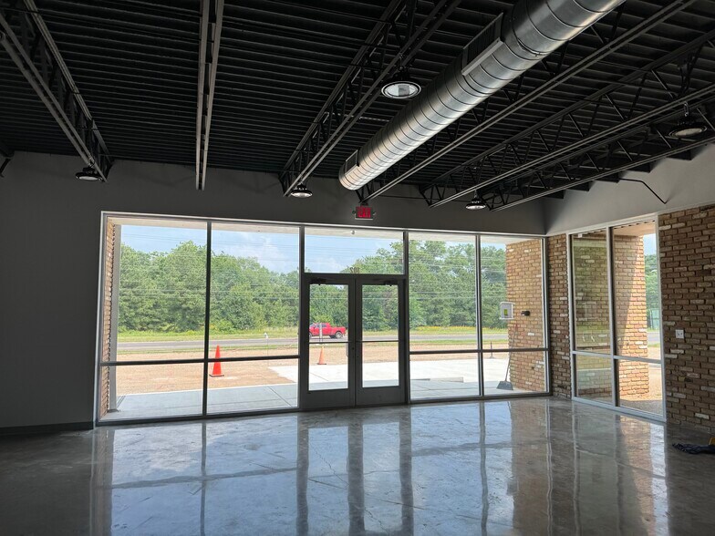 More Photos Of 413 S Eastman Rd, Longview Land For Sale