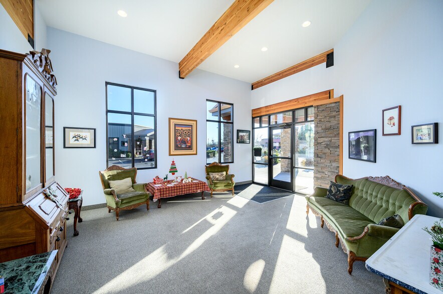 More Photos Of 2185 NW 2nd St, Mcminnville Medical For Lease