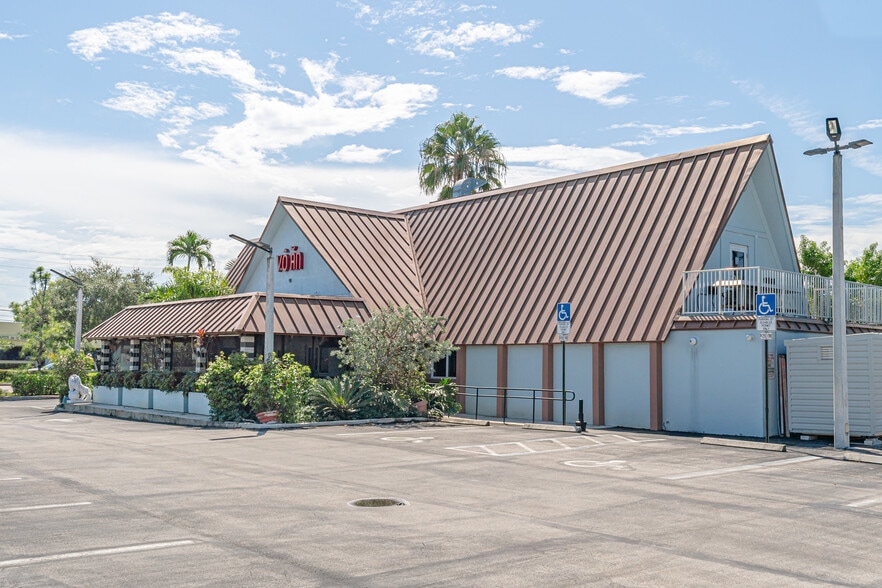 More Photos Of 1821 N State Road 7, Margate Restaurant For Sale