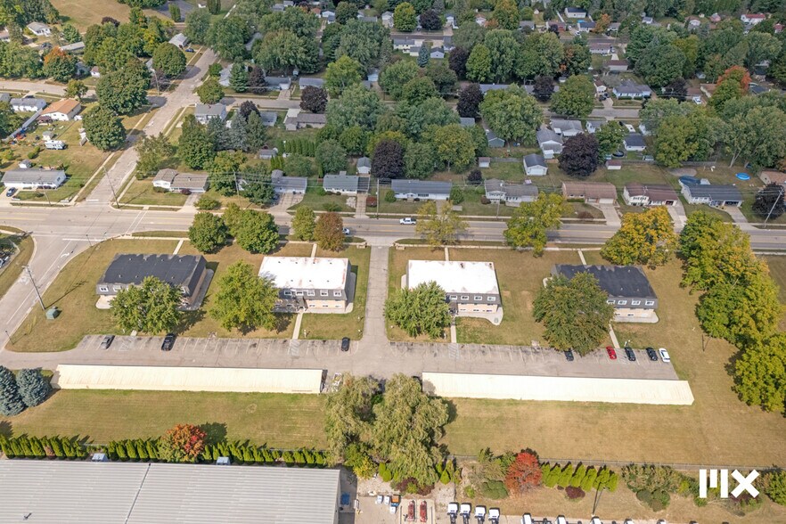 More Photos Of 757 W Shepherd St, Charlotte Apartments For Sale