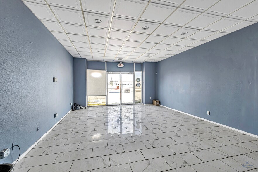 More Photos Of 3636 Andrews Hwy, Odessa Storefront For Lease
