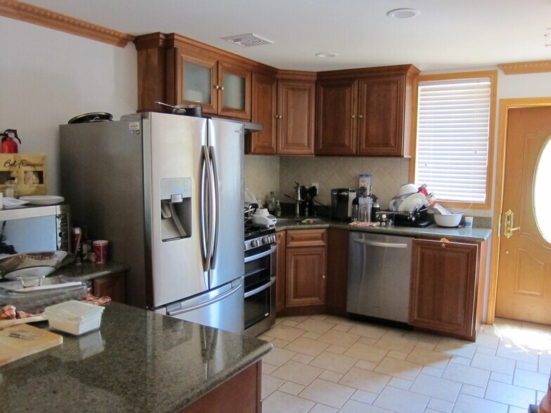More Photos Of 35 Harrison Ave, Highland Park Land For Sale
