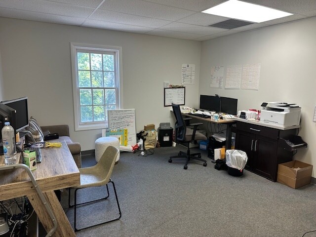 More Photos Of 828 Federal Rd, Brookfield Office For Lease