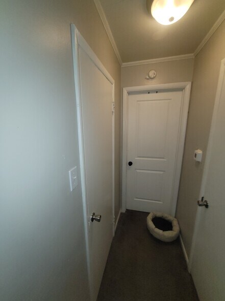 More Photos Of 1458 W 32nd St, Indianapolis Apartments For Sale