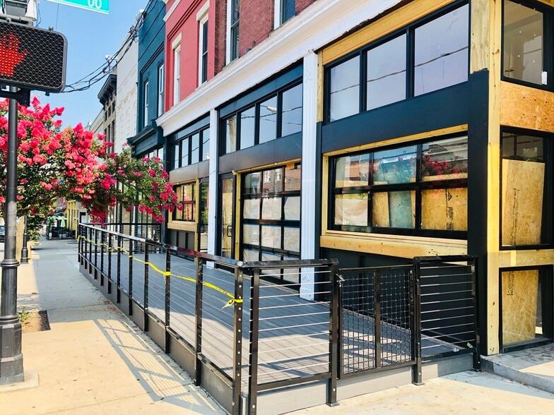 More Photos Of 1726 E Main St, Richmond Storefront Retail Residential For Lease
