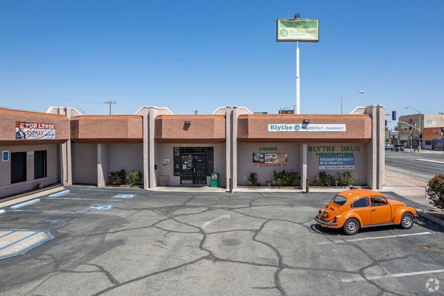 More Photos Of 321 Hobson Way, Blythe Medical For Lease