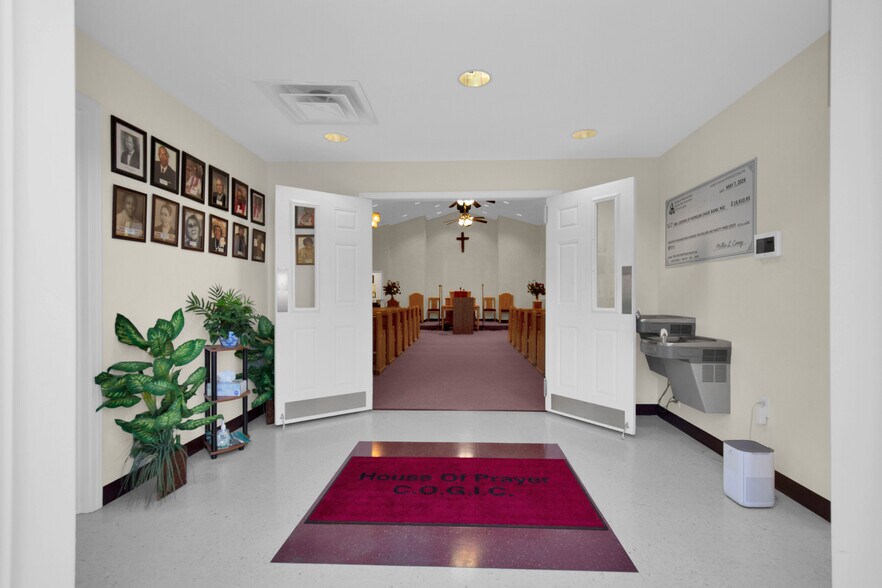 More Photos Of 3460 Big Piney Grove Rd, Clinton Specialty For Sale