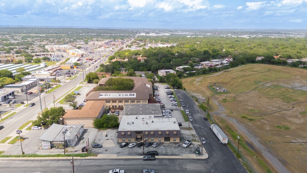 More Photos Of 1003 Beckett Dr, San Antonio Office For Sale
