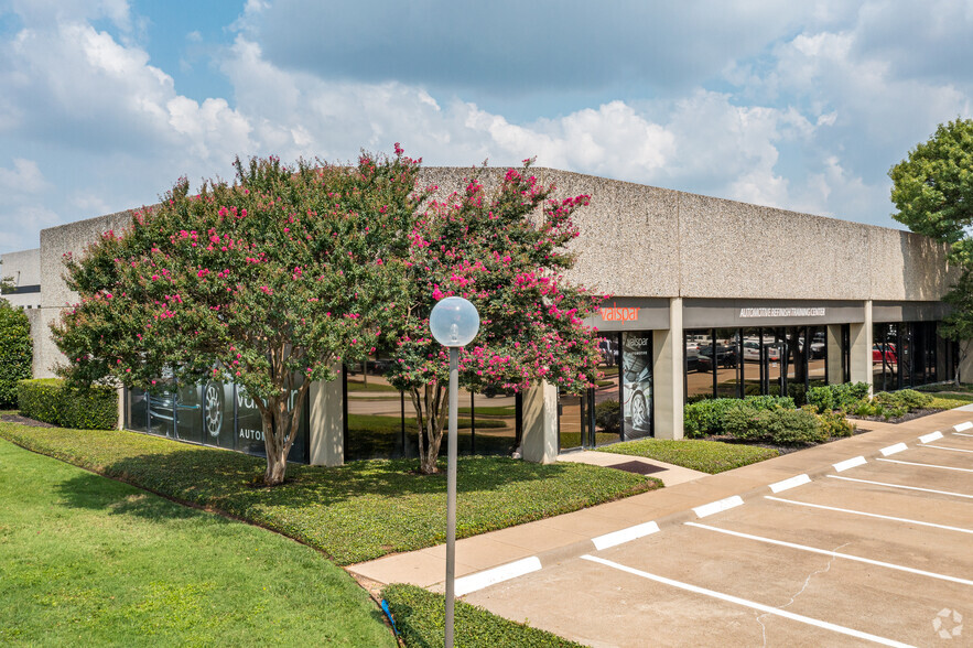 Primary Photo Of 1517 W Carrier Pky, Grand Prairie Research And Development For Lease