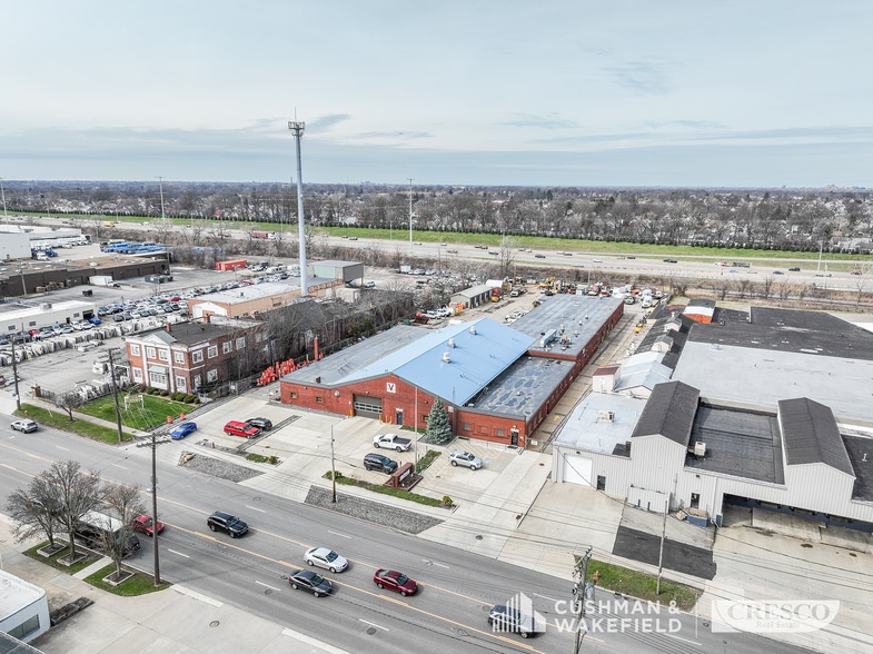 More Photos Of 4000 Brookpark Rd, Cleveland Warehouse For Lease