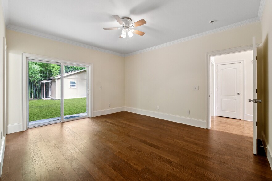 More Photos Of 1303 N Druid Hills Rd NE, Brookhaven Office Residential For Sale