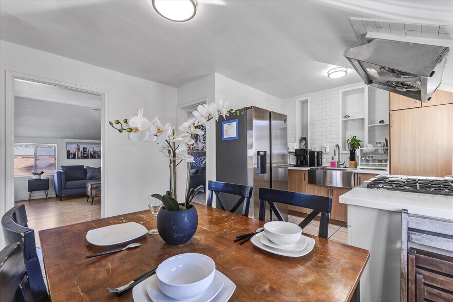 More Photos Of 2405 Meadowvale Ave, Los Angeles Multifamily For Sale