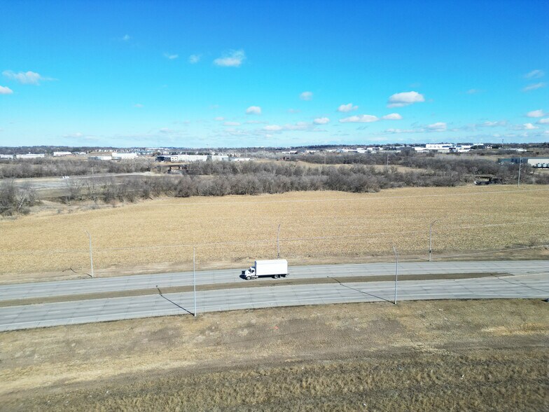 More Photos Of 114th St & Giles Road @ Giles Rd, La Vista Land For Sale