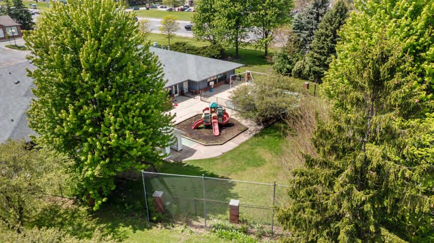 More Photos Of 2323 Fargo Blvd, Geneva Freestanding For Sale