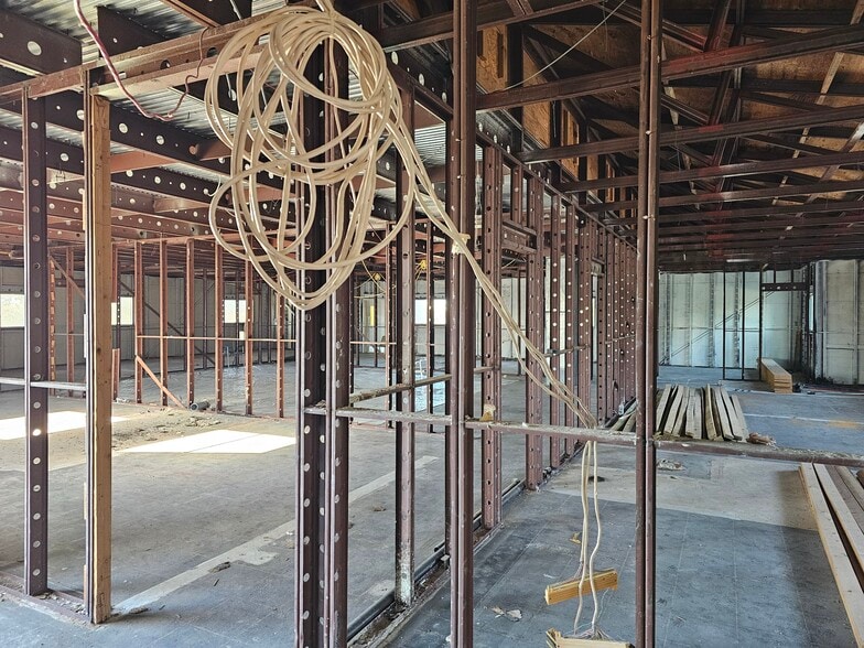 More Photos Of 8222 Wurzbach Rd, San Antonio Medical For Sale