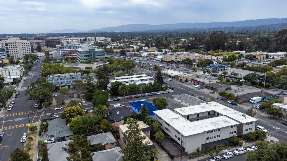 More Photos Of 217 Alden St, Redwood City Apartments For Sale
