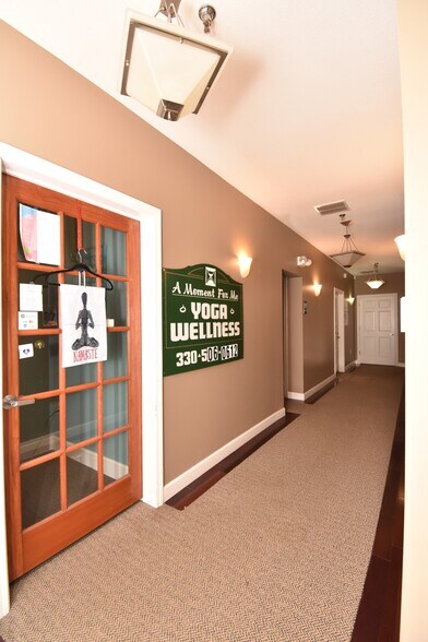 More Photos Of 972 Youngstown Kingsville Rd, Vienna Office For Sale