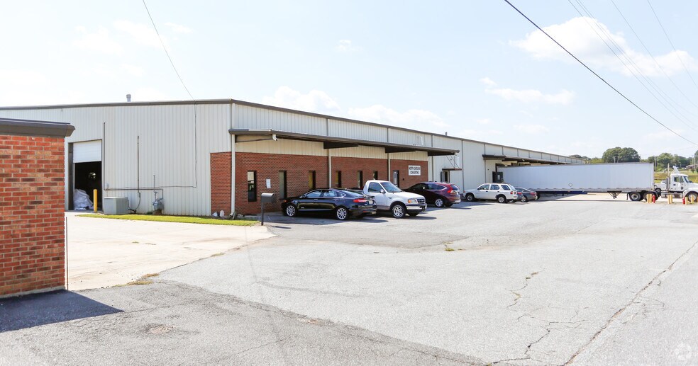Primary Photo Of 168 Bucks Industrial Rd, Statesville Warehouse For Lease