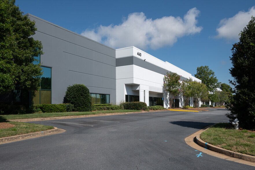 Primary Photo Of 460 Horizon Dr, Suwanee Warehouse For Lease