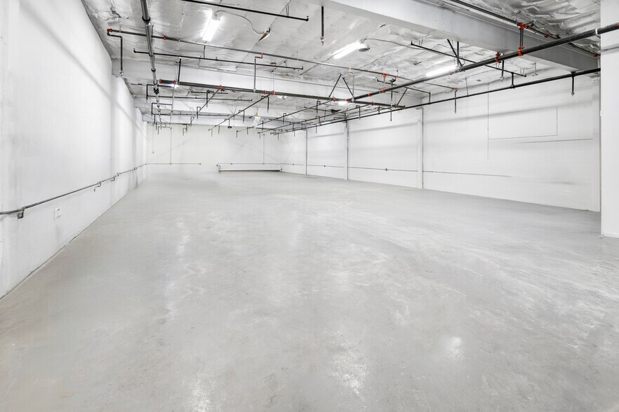 More Photos Of 3238 Union Pacific Ave, Los Angeles Industrial For Lease