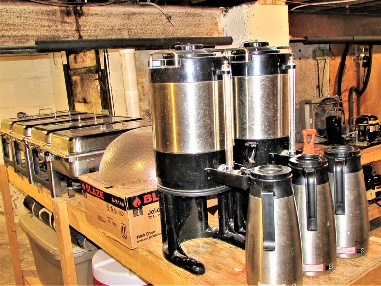 More Photos Of 6931 Gravois Ave, Saint Louis Restaurant For Sale