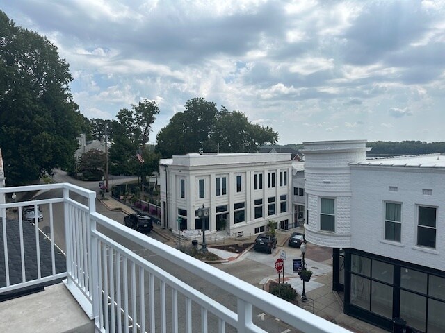 More Photos Of 100-106 State St, Newburgh Freestanding For Sale