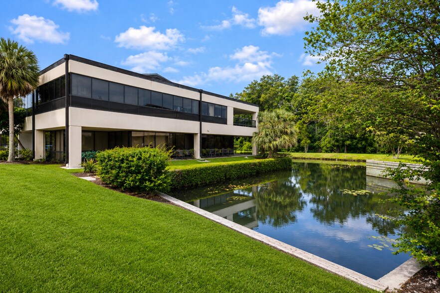 Primary Photo Of 4010 Gunn Hwy, Tampa Unknown For Lease