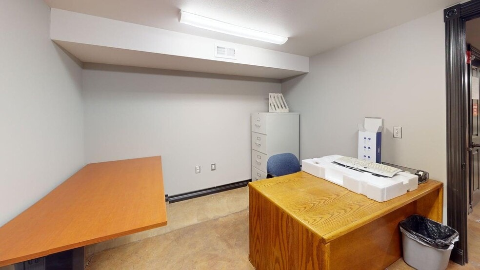 More Photos Of 208 Main St, Lewiston Loft Creative Space For Sale