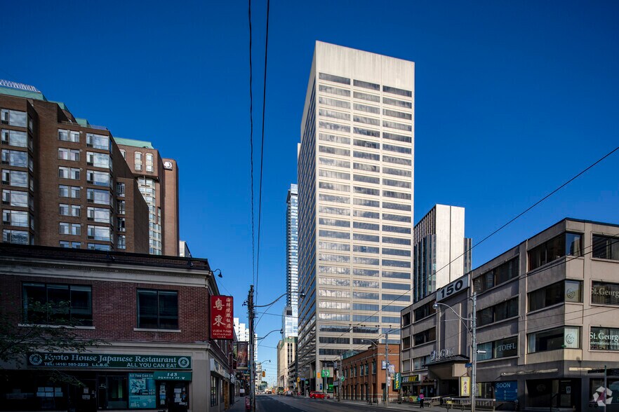 More Photos Of 180 Dundas St W, Toronto Office For Lease