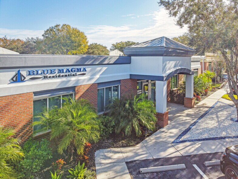 More Photos Of 13095-13099 N Telecom Pky, Tampa Medical For Sale